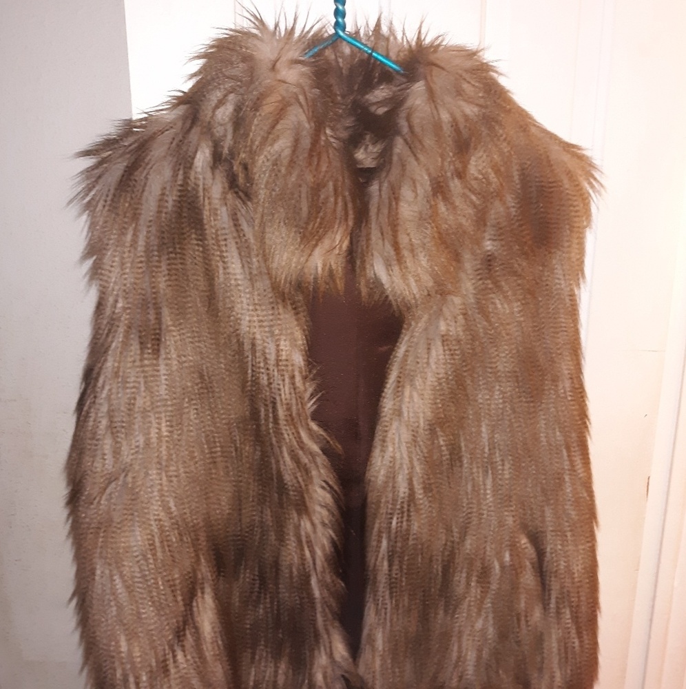 Woman's Faux Fur Vest